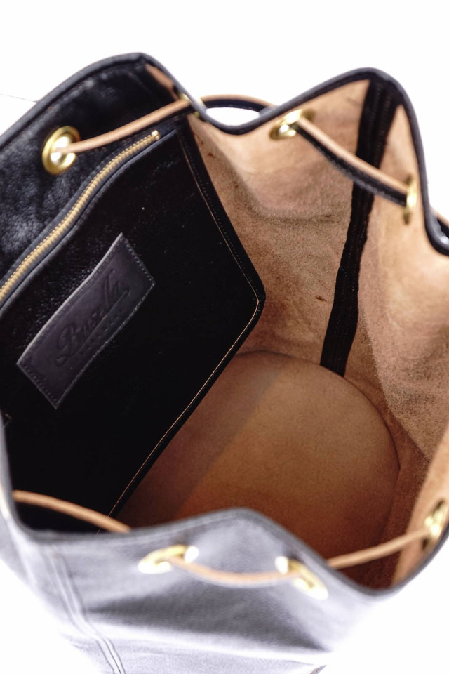 Basella "Lorraine" Horsehide