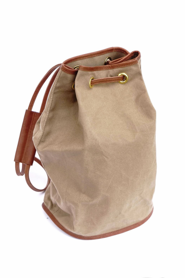 Basella "Lorraine" Canvas