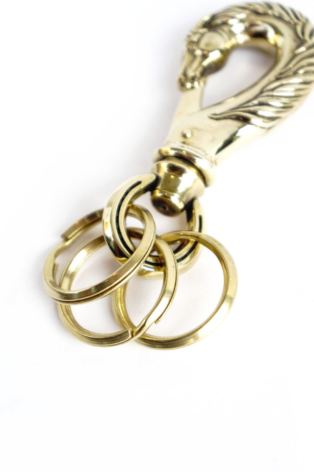 PEANUTS & Co. horse key hook "L" brass