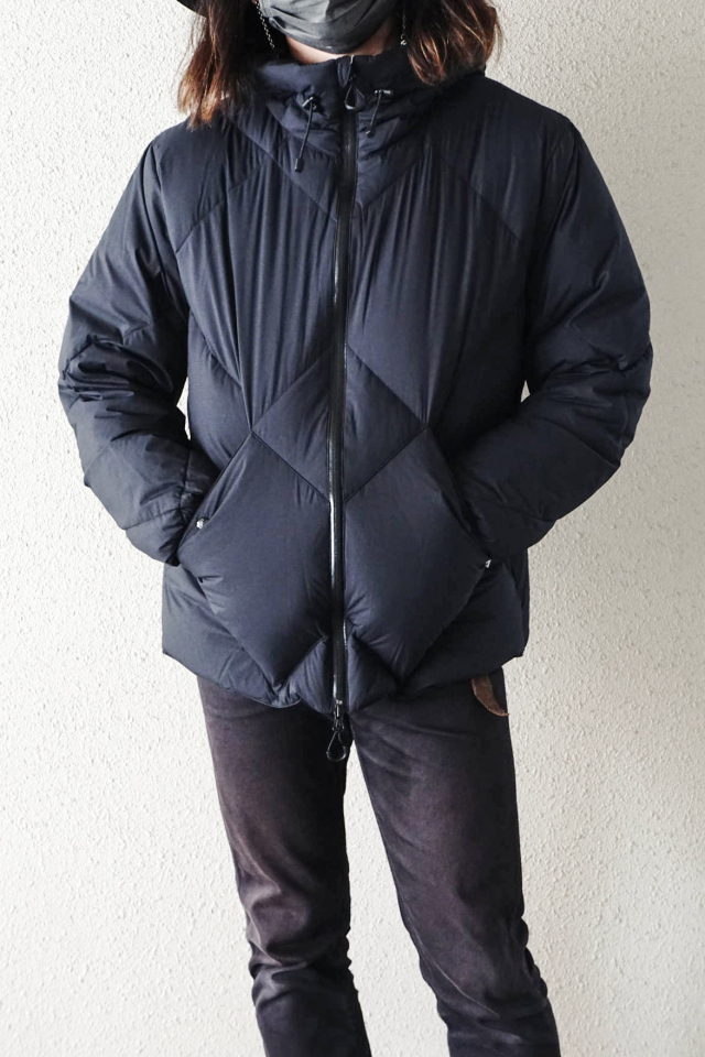 COMFY OUTDOOR GARMENT "COMFY DOWN" BLACK