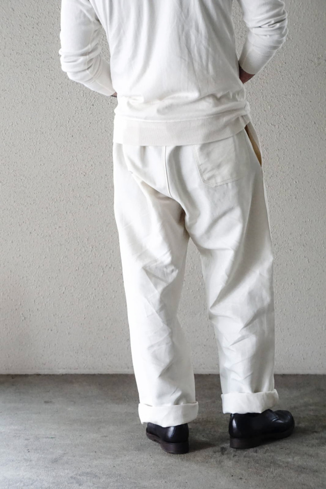 THE CIRCA BRAND S 201 A 32 "IVORY"