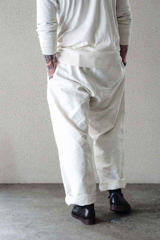 THE CIRCA BRAND S 201 A 32 "IVORY"