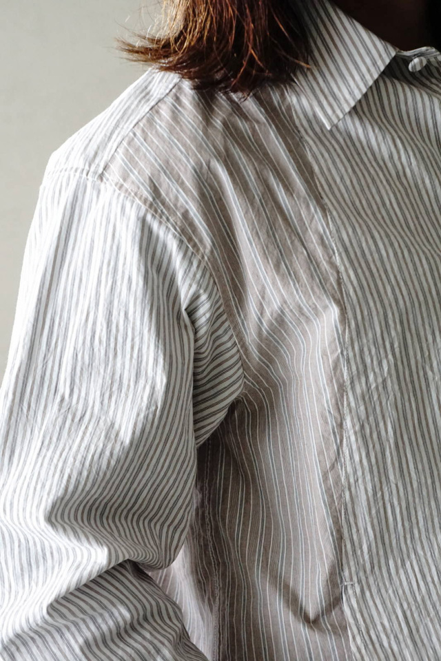 COMFY OUTDOOR GARMENT "CMF FRENCH SHIRTS" BROWN