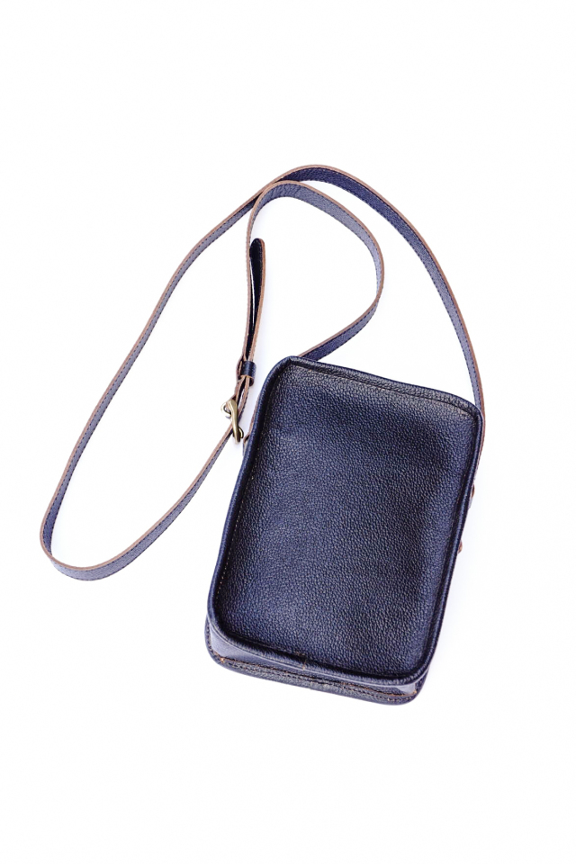 Basella "Annabelle" Horsehide