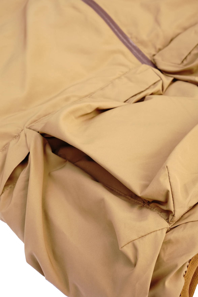 CMF OUTDOOR GARMENT "PUFF CREW DOWN" MOCA