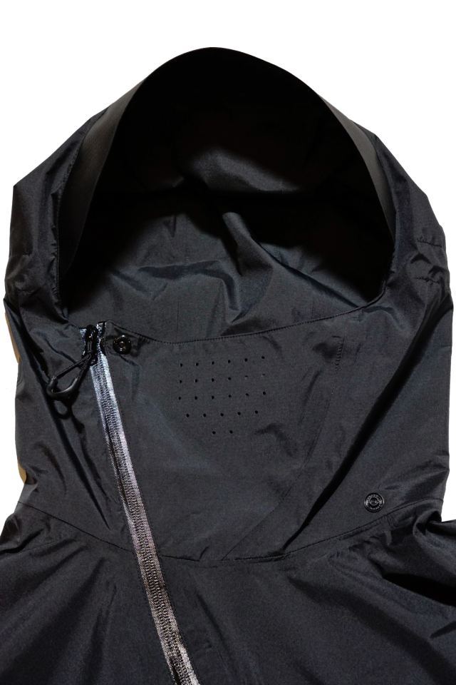 CMF OUTDOOR GARMENT "SLASH SHELL COEXIST" BLACK