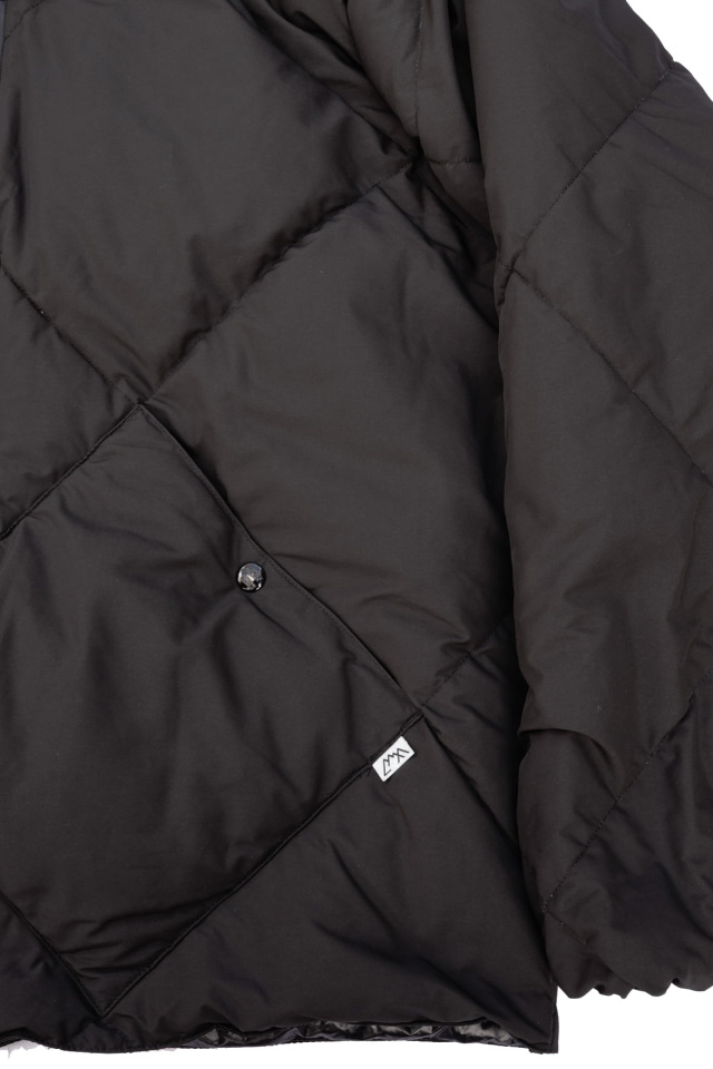 CMF OUTDOOR GARMENT ”CMF DOWN" BLACK