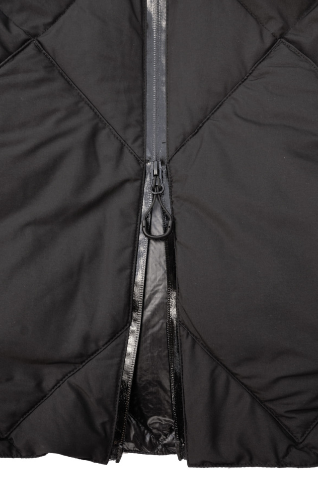 CMF OUTDOOR GARMENT ”CMF DOWN" BLACK