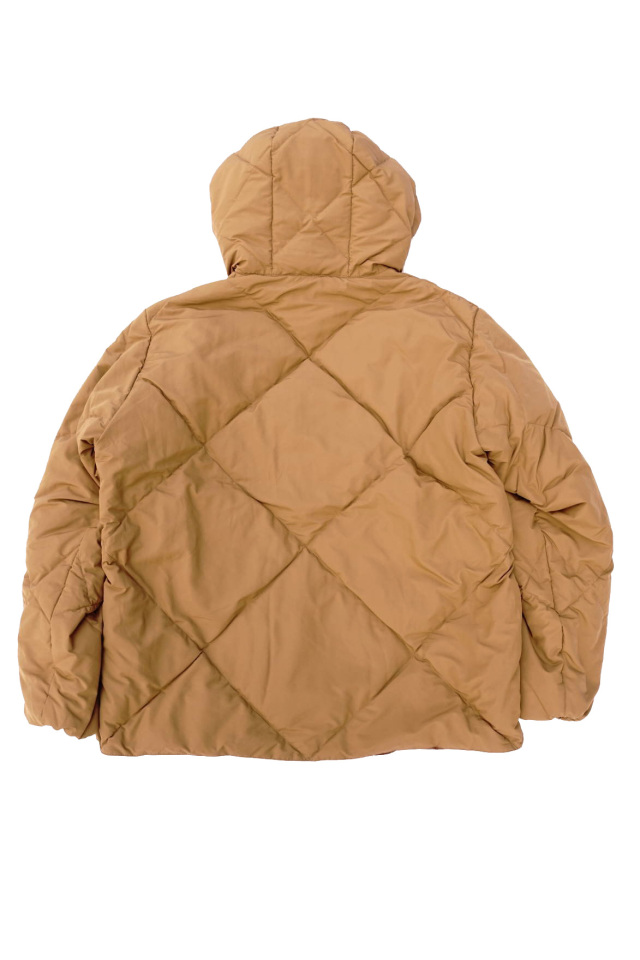 CMF OUTDOOR GARMENT ”CMF DOWN" MOCA