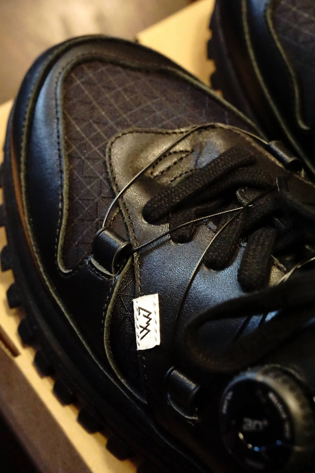 COMFY OUTDOOR GARMENT "GRAVEL SNEAKER" BLACK