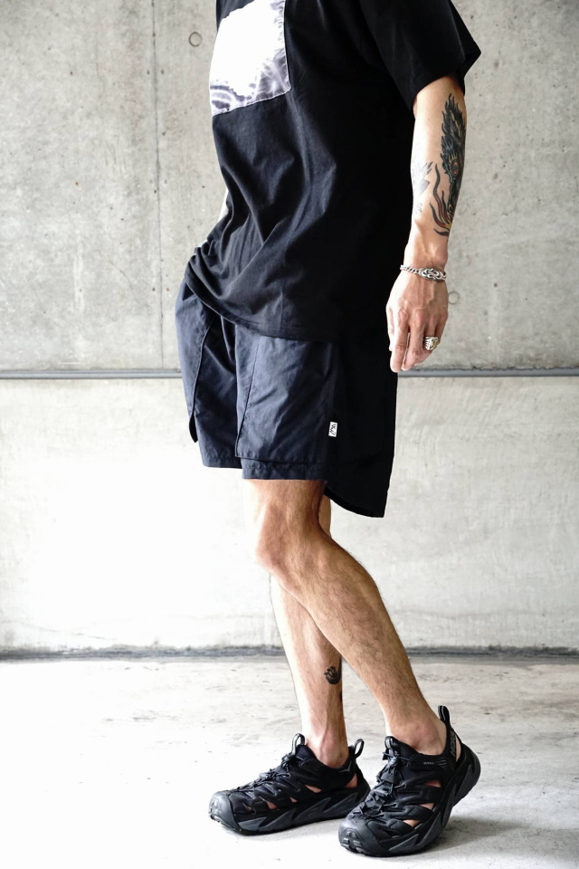 COMFY OUTDOOR GARMENT "CMF BUG SHORTS" BLACK