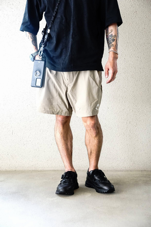 CMF OUTDOOR GARMENT "COMP SHORTS" GRAIGE