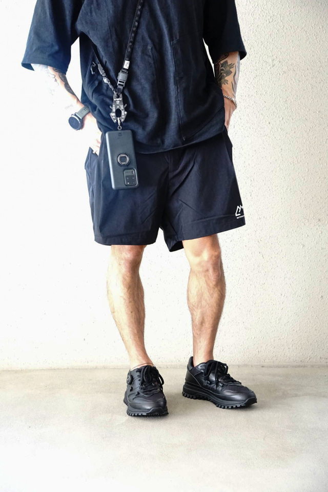 CMF OUTDOOR GARMENT "COMP SHORTS" BLACK
