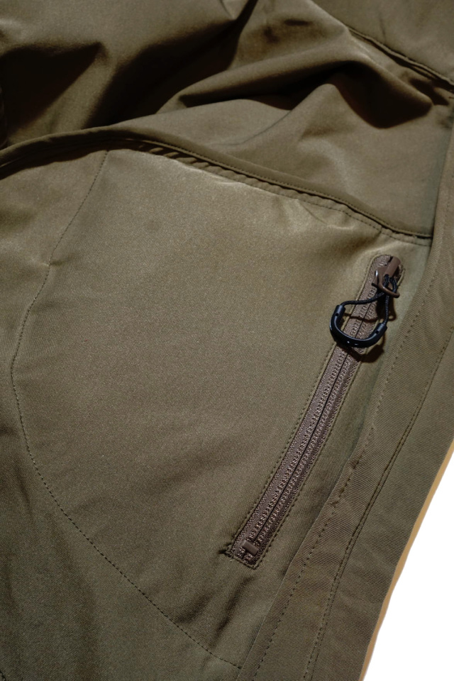 CMF OUTDOOR GARMENT "PHANTOM LEVEL4" KHAKI