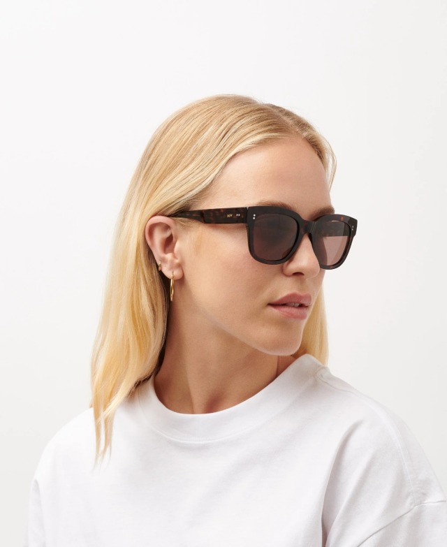 MessyWeekend "LIV BIO" TORTOISE.BROWN