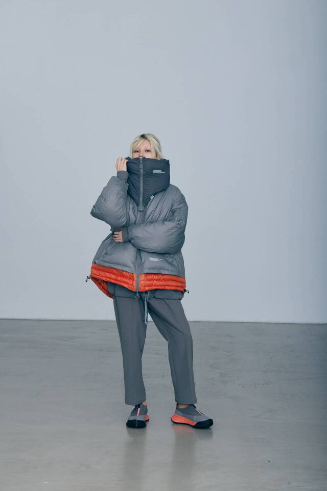 CMF OUTDOOR GARMENT "ATTACHABLE HOODIE DOWN"