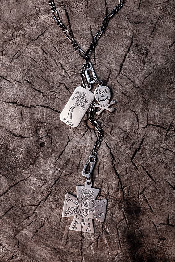 Peanuts & Co. GOOD LIFE CHARM "MASONIC"