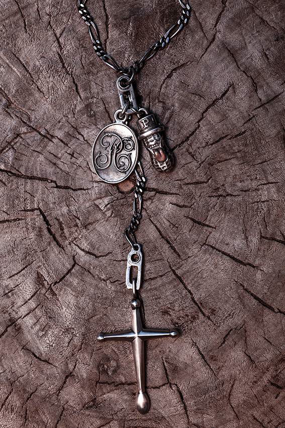 Peanuts & Co. GOOD LIFE CHARM "SAME SHIT DIFFRENT DAY"