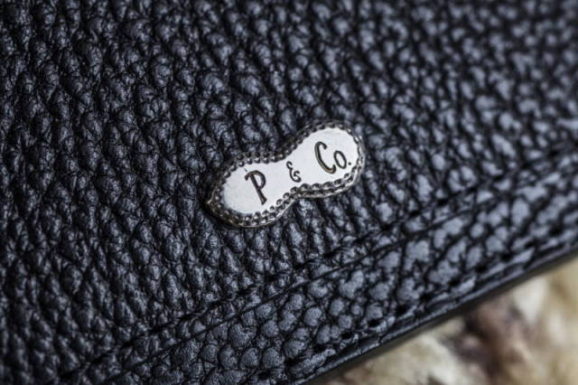 PEANUTS & Co. ORIGINAL LEATHER SHORT WALLET