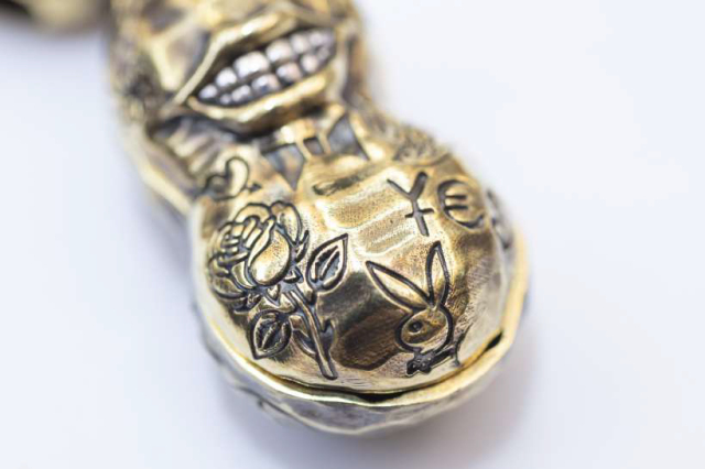 PEANUTS & Co. NORMAL TATOO PEANUTS slidetype Lsize brass×silver