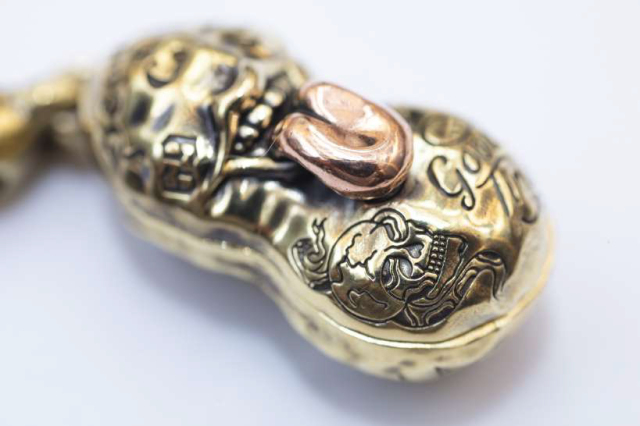 PEANUTS & Co. BERO TATTOO PEANUTS slidetype Lsize brass×copper