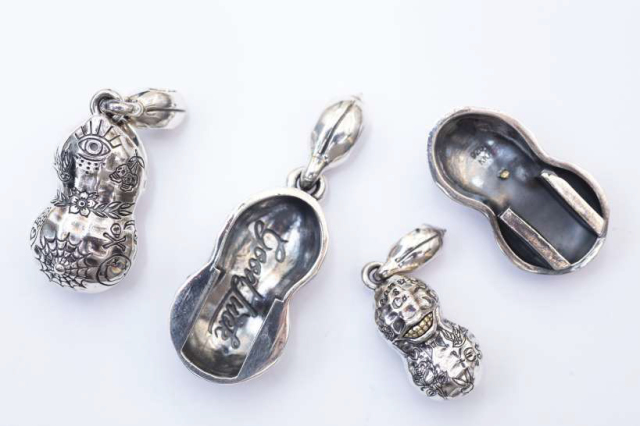 PEANUTS & Co. NORMAL TATOO PEANUTS slidetype Msize silver ×K10YG