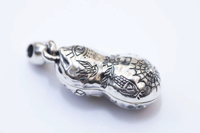 PEANUTS & Co. NORMAL TATOO PEANUTS slidetype Lsize silver ×K10YG