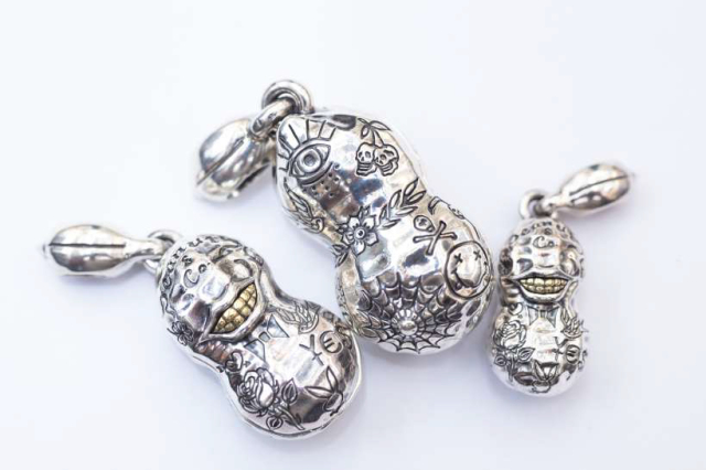 PEANUTS & Co. NORMAL TATOO PEANUTS slidetype Lsize silver ×K10YG