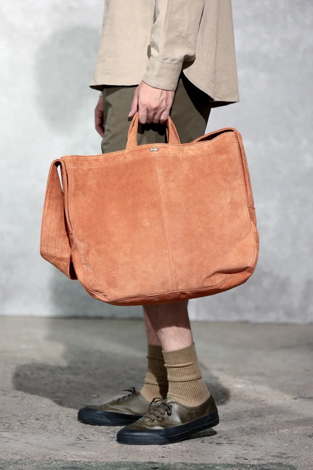 Peanuts&Co.×ACVM ACV-BG06PS-PNT "PIG SUEDE NEWSPAPER BAG" LIGHT_BROWN