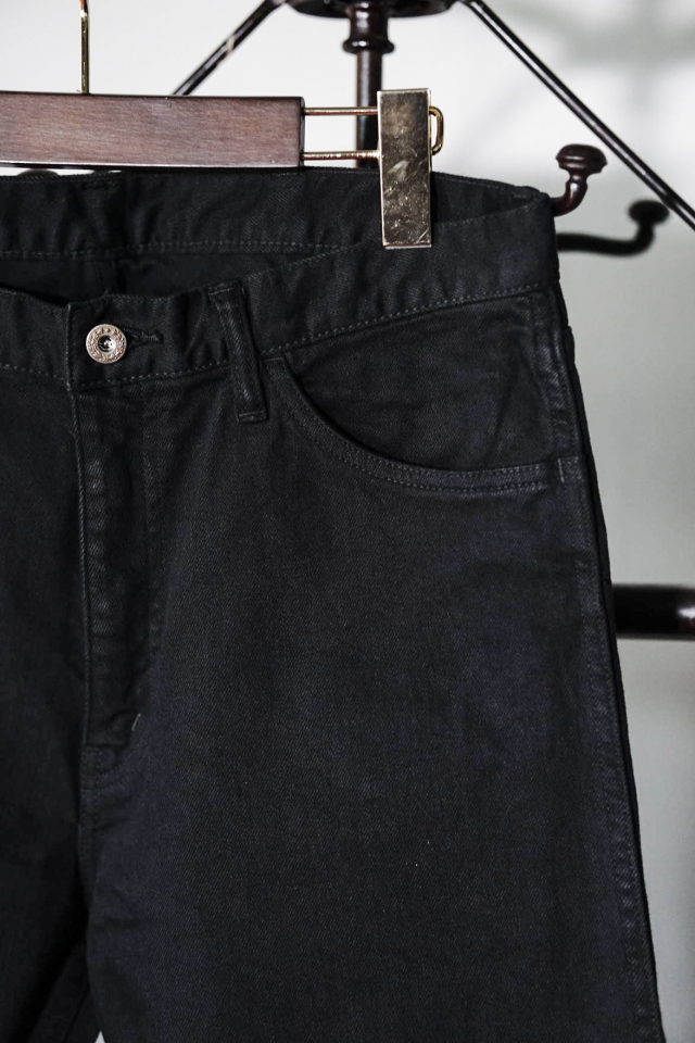 BAA COSTUME MFG. "LS-6 BLACK STRETCH SLIM"