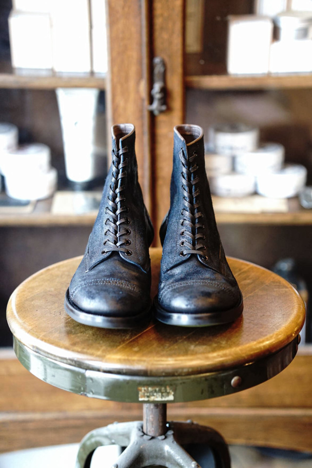 CLINCH Conrad Boots - Waxed Uneven Horse Suede - Navy