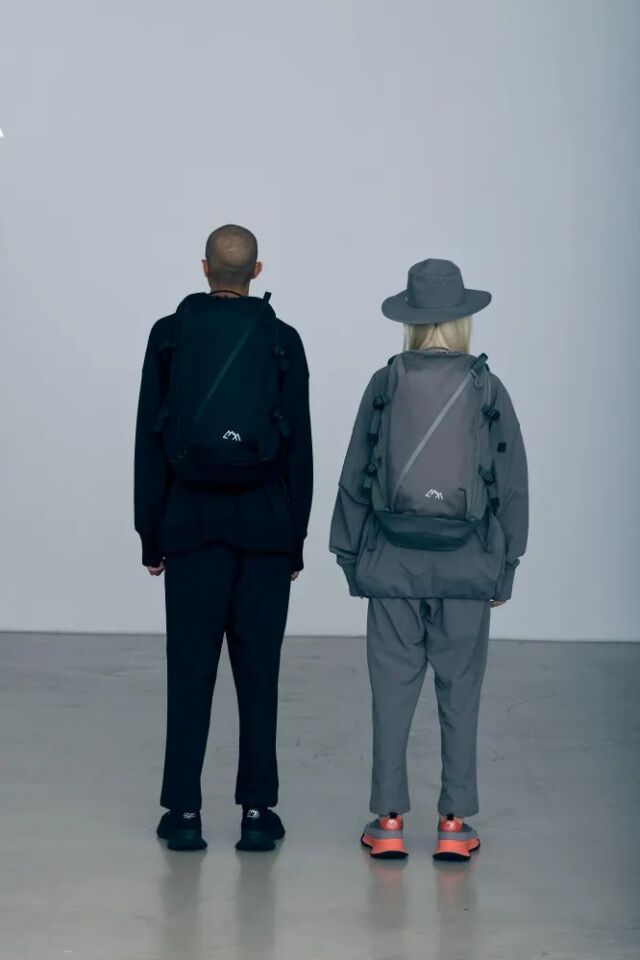 CMF OUTDOOR GARMENT "BACKPACKERZ 32" BLACK