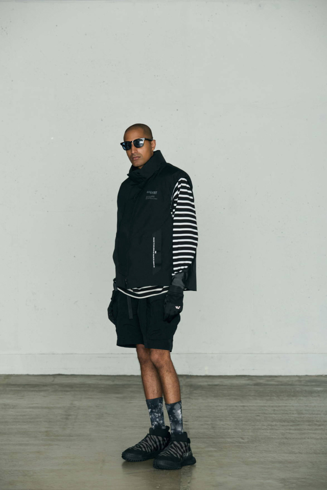 CMF OUTDOOR GARMENT "NOMAD DOWN VEST COEXIST"