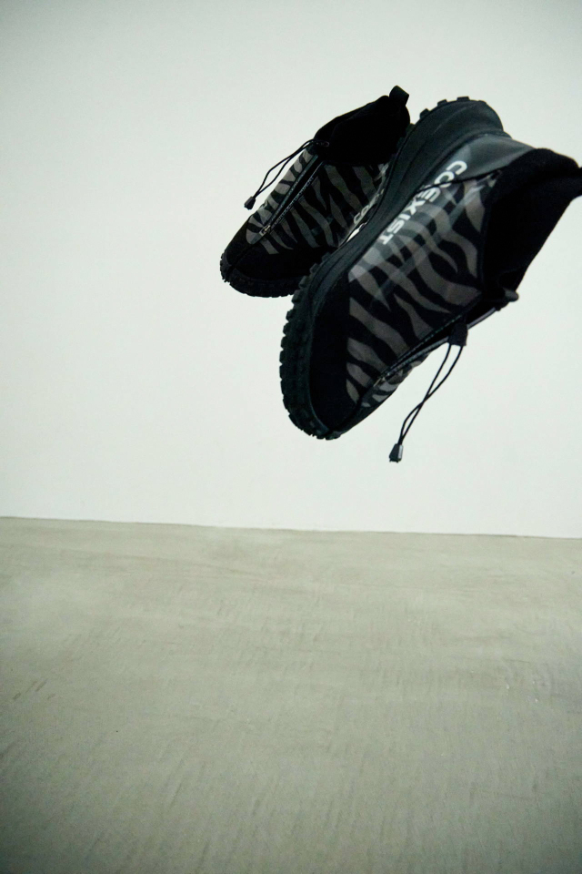 CMF OUTDOOR GARMENT "APPROACH 03 ANIMAL" ZEBRA