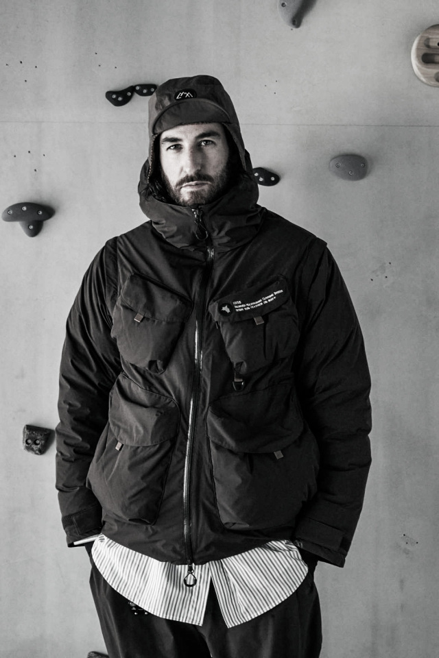 CMF OUTDOOR GARMENT "LOTUS DOWN L7" BLACK