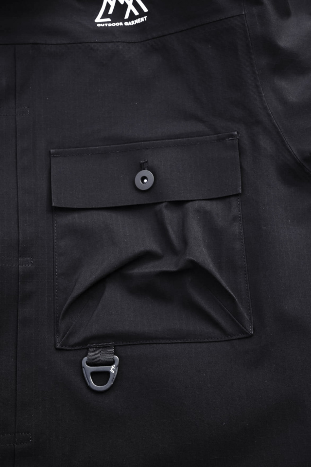 CMF OUTDOOR GARMENT "C506 COEXIST " BLACK