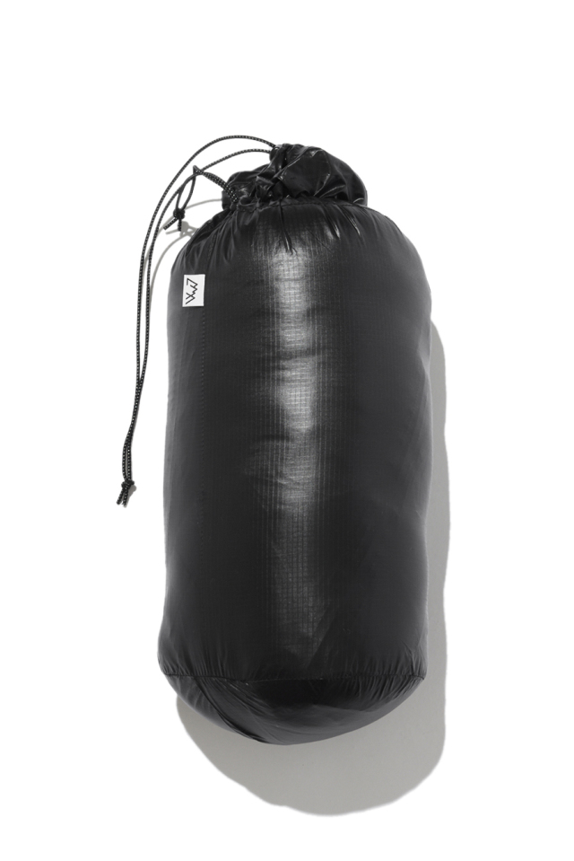CMF OUTDOOR GARMENT "AR UL DOWN LEVEL7"