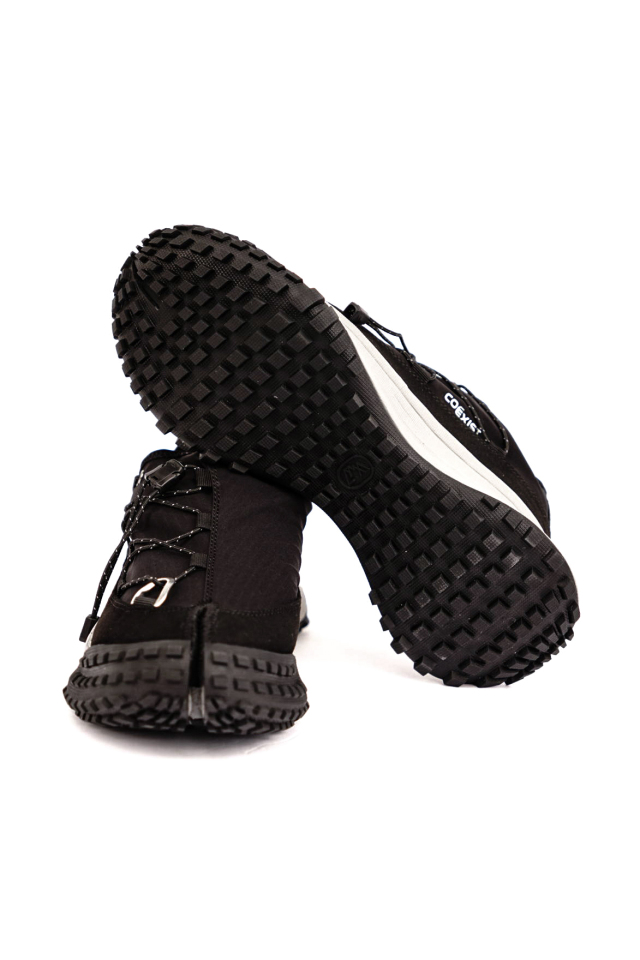 CMF OUTDOOR GARMENT "APPROACH 03 TABI LOW" BLACK