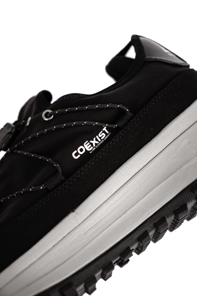 CMF OUTDOOR GARMENT "APPROACH 03 TABI LOW" BLACK