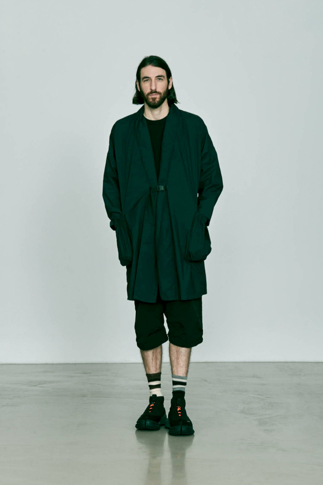 CMF OUTDOOR GARMENT "HAORI COAT" BLACK