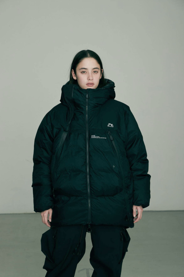 CMF OUTDOOR GARMENT "AR UL DOWN LEVEL7"