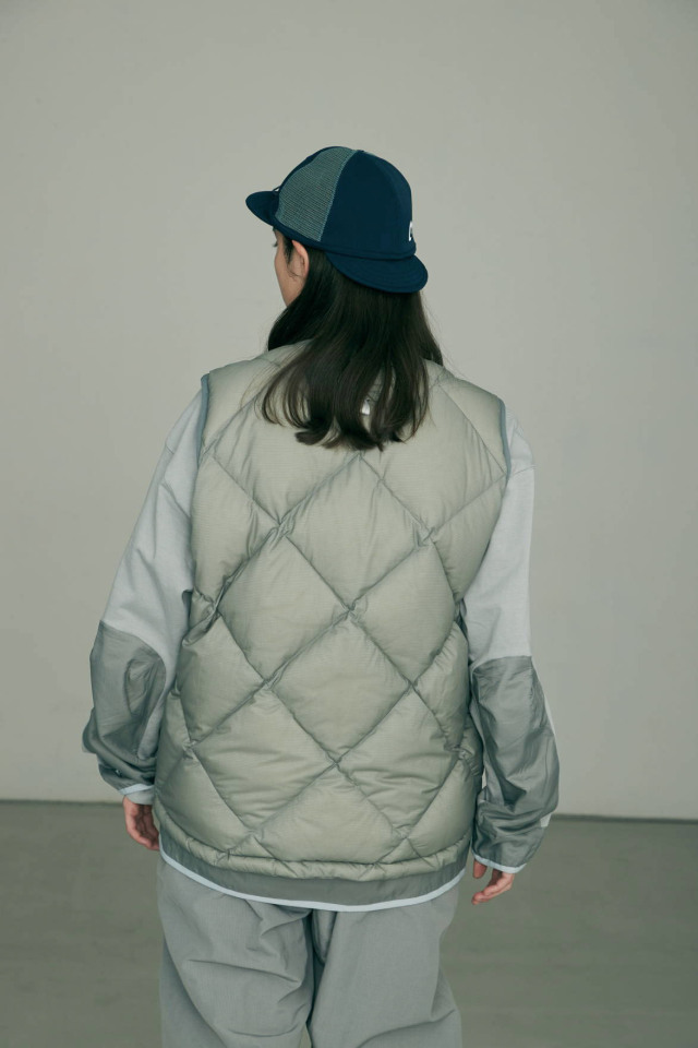 試着のみ　CMF ダウンベスト　M　CMF OUTDOOR GARMENT CMF OUTDOOR GARMENT 「CMF DOWN VEST - ダウンベスト」 - Mate