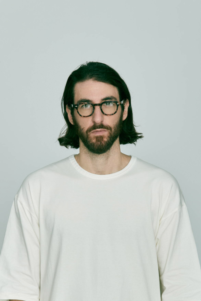 HARMAN OPTICAL "WALLIS" DEEP AMBER