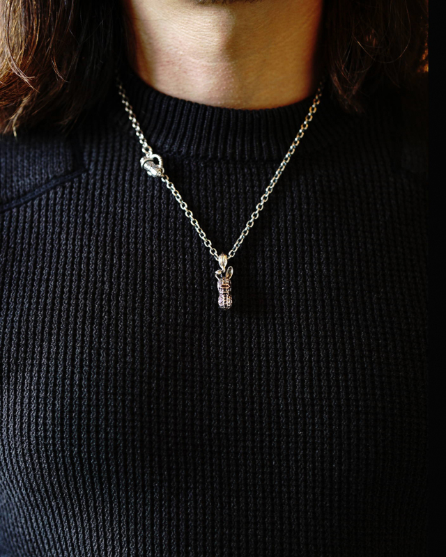 PEANUTS & Co. M BUNNY silver x k10PG + chain all silver