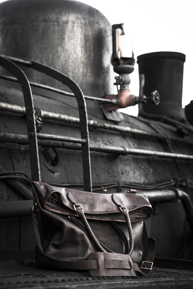 VASCO "LEATHER NELSON 2WAY BAG" BROWN