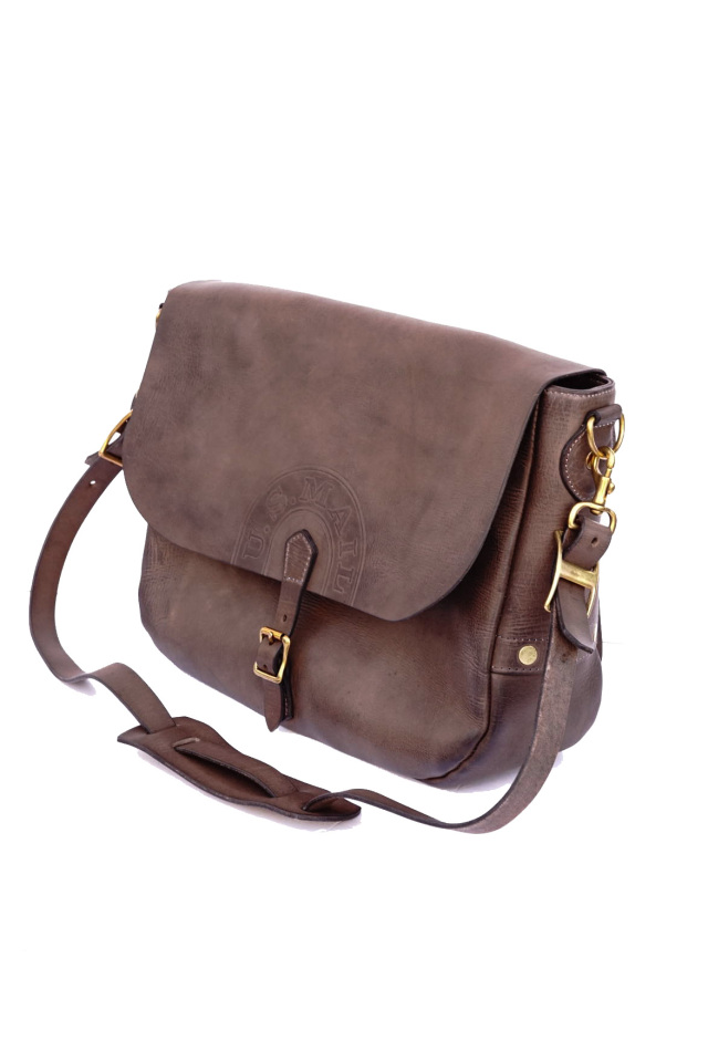 VASCO "LEATHER POSTMAN SHOULDER BAG -LARGE（USMAIL)"