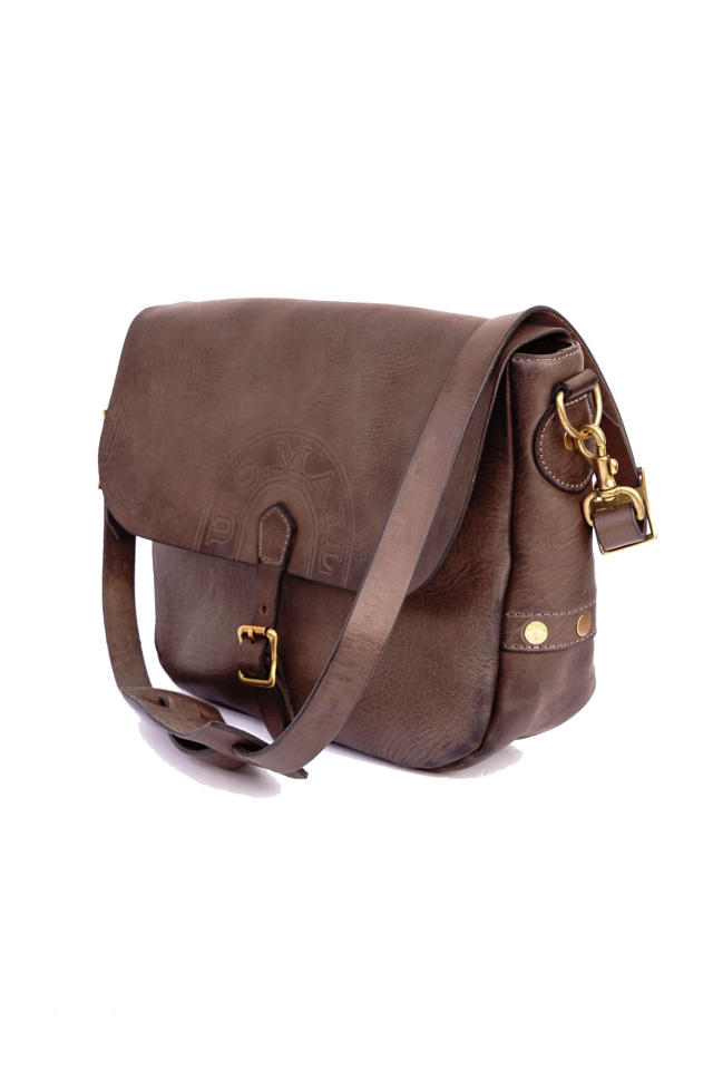 VASCO "LEATHER POSTMAN SHOULDER BAG -REGULAR（USMAIL)"