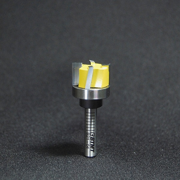 B21-04  刃径18mm ミックス4枚刃「大入れ＆プレナー」ビット 6mm軸　　《送料無料》