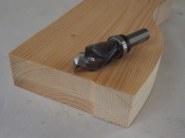 B24-32 刃径21mm トップベアリング・スパイラルビット（アップ＋ダウン