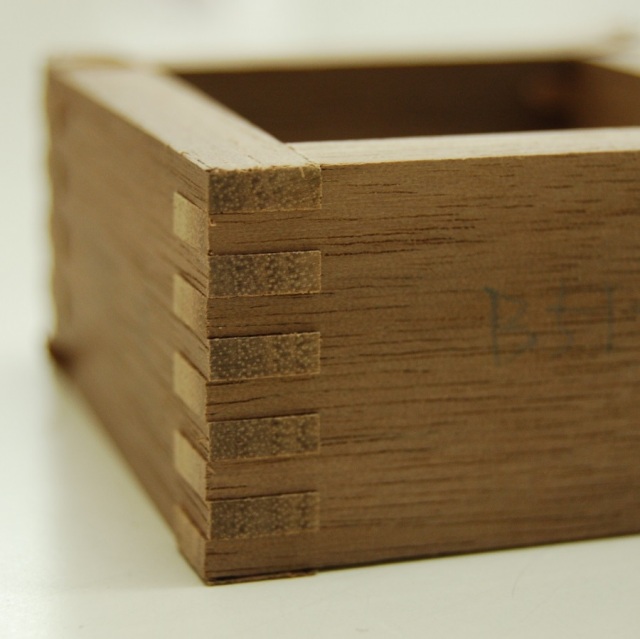 あられ組みビット加工例